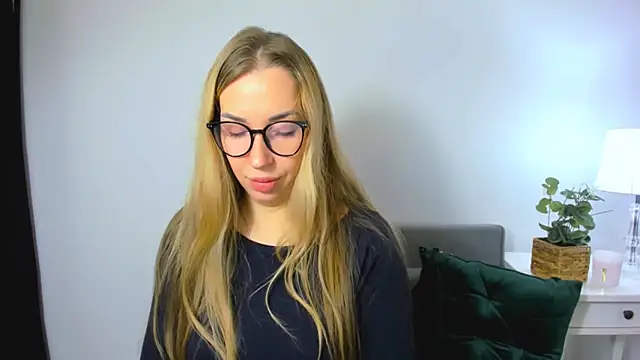 AriaDesire's cam snapshot