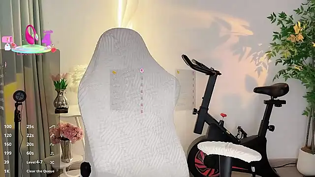 Liz-nn's cam snapshot