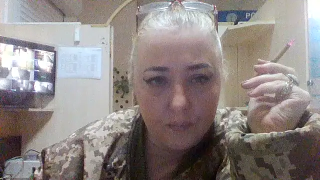 Tati_0808's cam snapshot