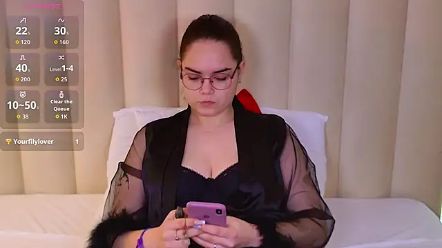 Lily__Evans's cam snapshot