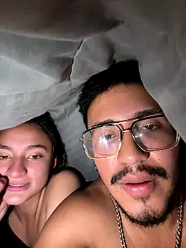 Noa_N_Luxy live sex cam