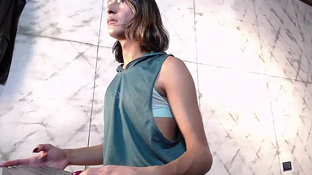 Georgina_Palacios_'s cam snapshot