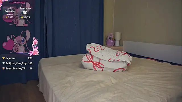 LoraDavi's cam snapshot