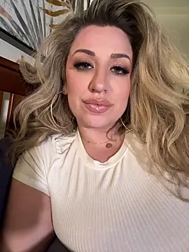 miamellycious's cam snapshot