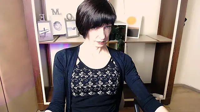 _AngeliaFlow_'s cam snapshot