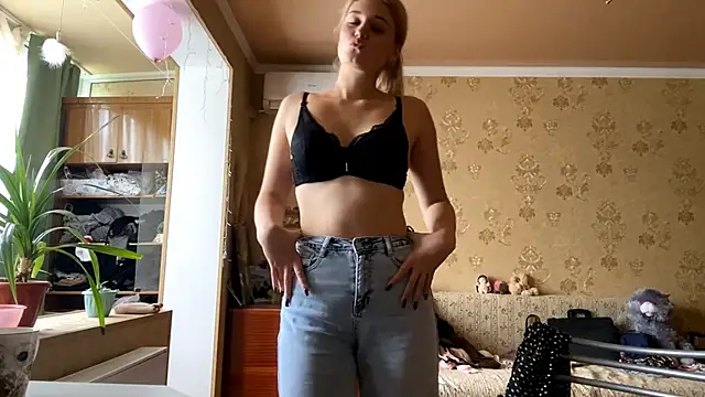 Malley_Saunds's cam snapshot