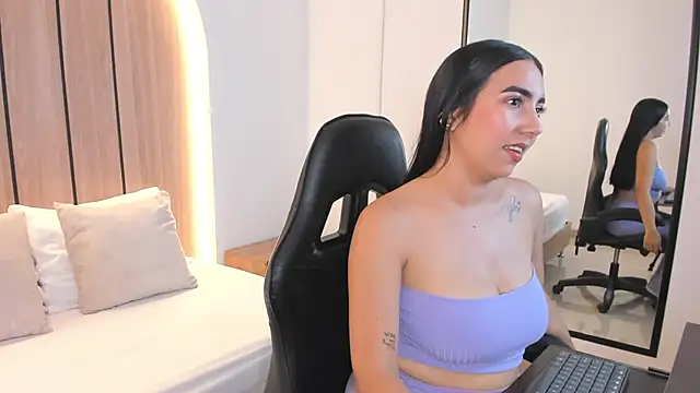 olivia_willoow's cam snapshot