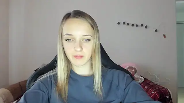 RouseReed's cam snapshot