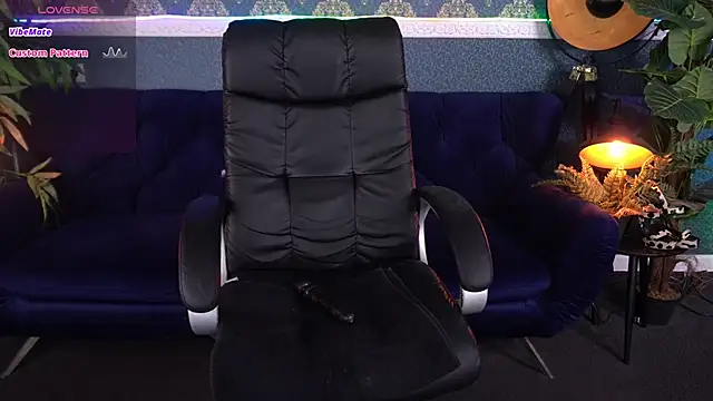 Dafni_Monn's cam snapshot