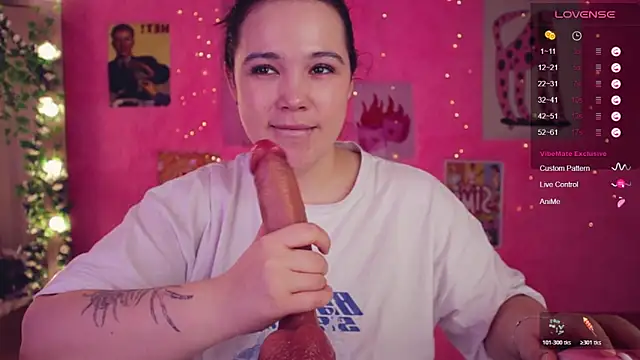 Chery_Lady22's cam snapshot