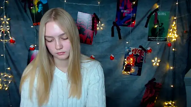 MademoiselleCl's cam snapshot