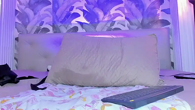 Sami_Evanns's cam snapshot