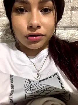 Kim_Luna1's cam snapshot