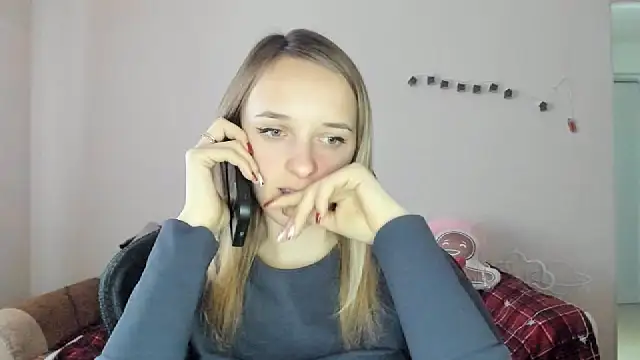 RouseReed's cam snapshot