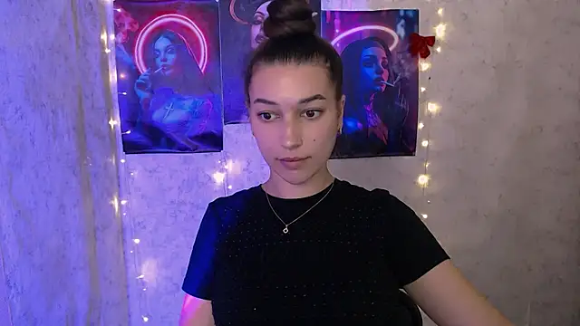 KarolinaRosse_'s cam snapshot