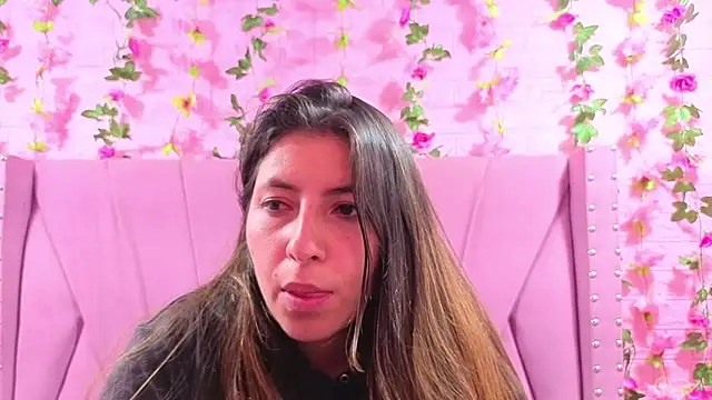 Alyy_Brown's cam snapshot