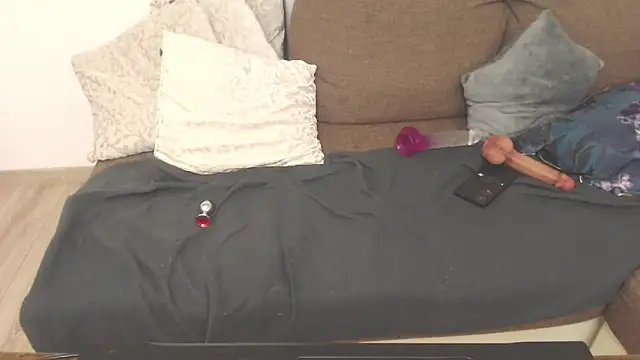 amberdoll4u's cam snapshot