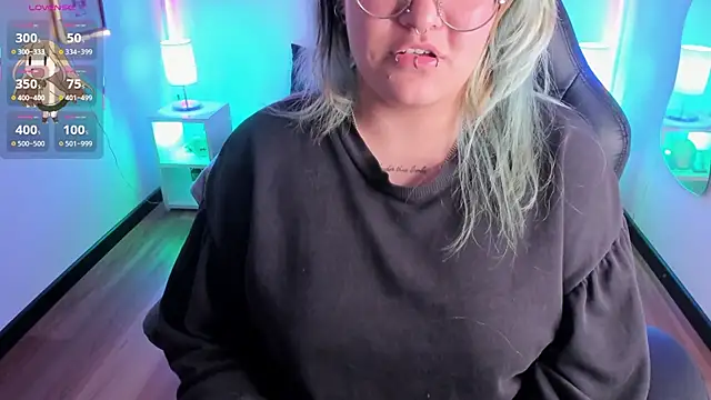 lucky-leah's cam snapshot