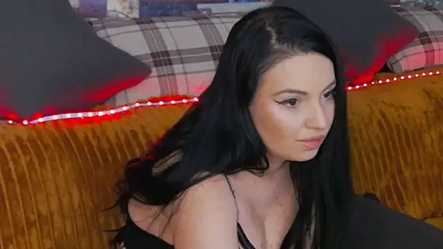 GrayLunna's cam snapshot