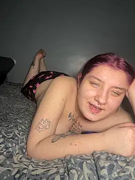 Kayliee420's cam snapshot