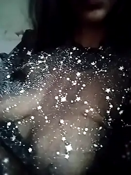 Aaliya_BigBoobs_1's cam snapshot