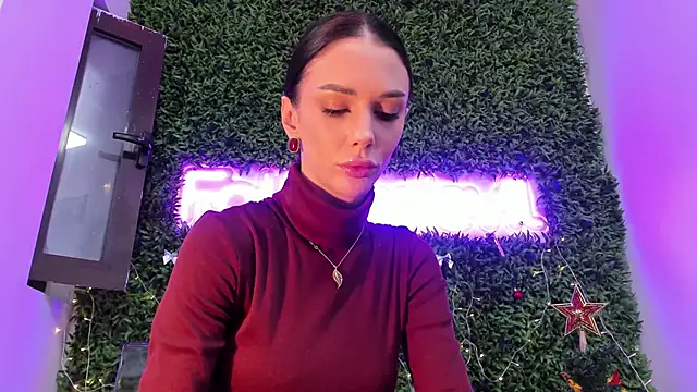 realhotfallingdevil's cam snapshot