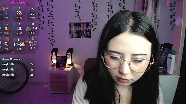 iris_sky's cam snapshot