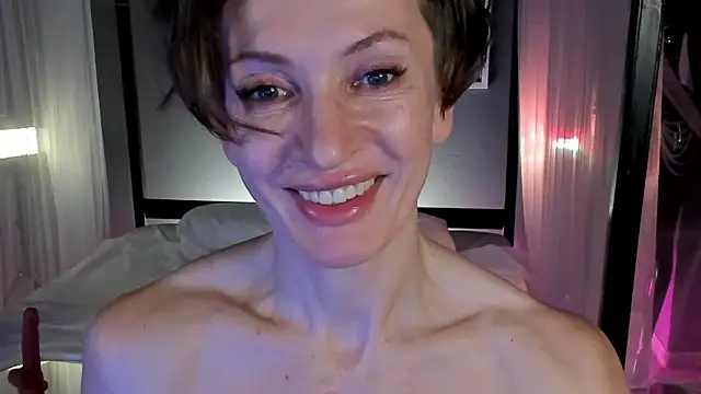 Dorothy_Meyer live sex cam