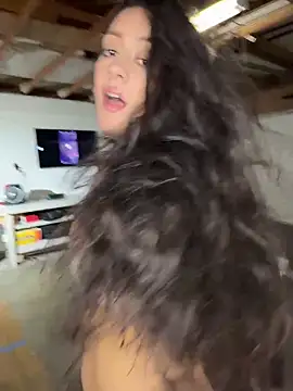 YourPlayfulCouple live sex cam