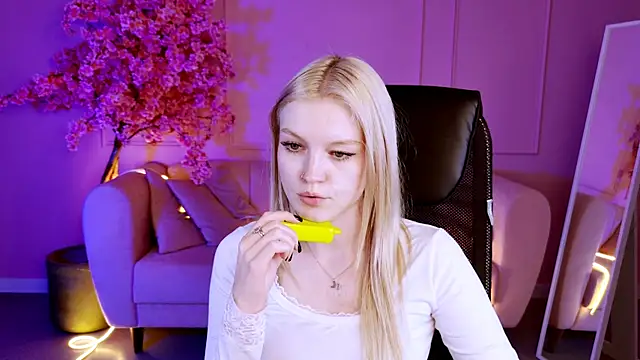 GraceGlamour's cam snapshot