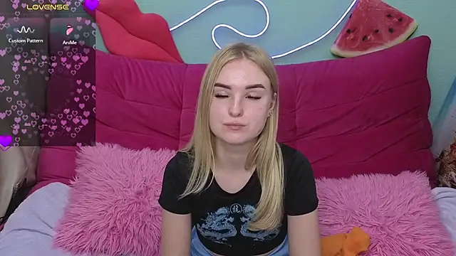 SofySofty's cam snapshot