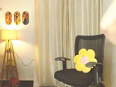 Jazz_kaur_'s cam snapshot