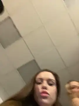 MarilynNova's cam snapshot