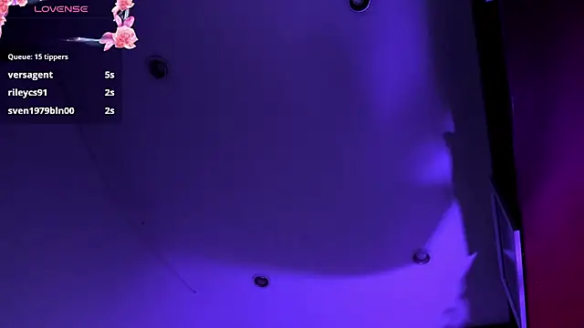 TyagoRoberts's cam snapshot