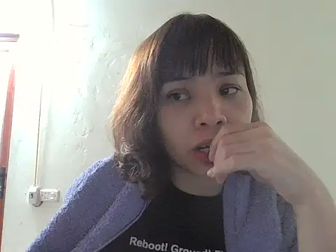 Angela-Eira's cam snapshot