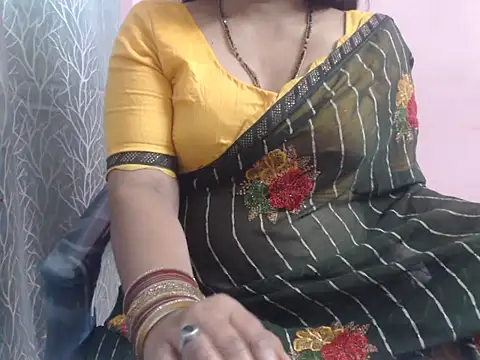 Rozy-Corvy's cam snapshot