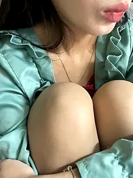 Mina048's cam snapshot