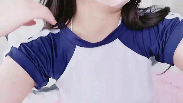 Mirai_oO16Oo's cam snapshot