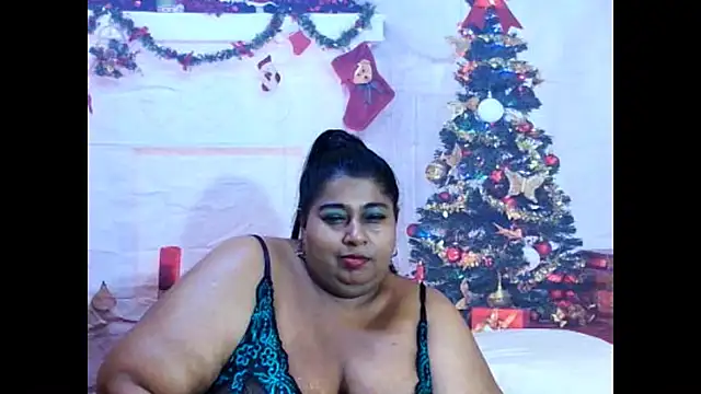 indianhoney694u's cam snapshot