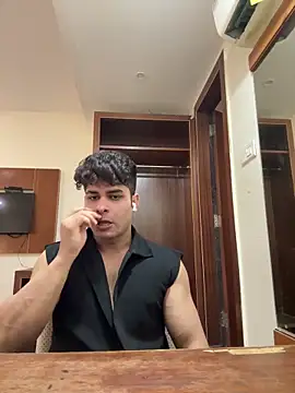 Vihaaanfucks live sex cam