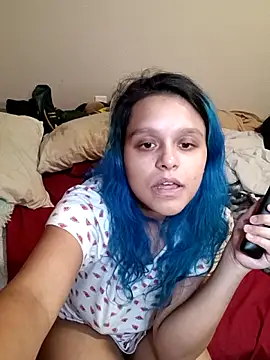 aye_tinakopixx's cam snapshot