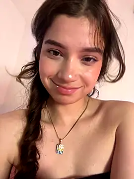 Im_yoursBb's cam snapshot