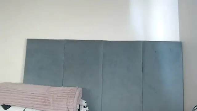 Jah-Queen's cam snapshot