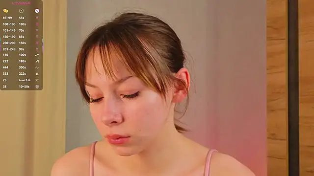 BlushinBloom's cam snapshot