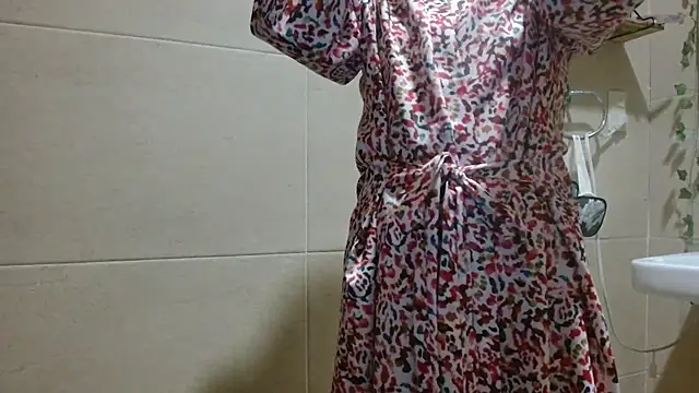 Dama_Scarlata18's cam snapshot