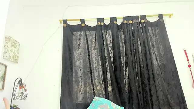 MANDY-MEGA-BBW's cam snapshot