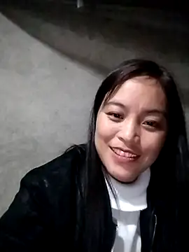 Alice-567's cam snapshot