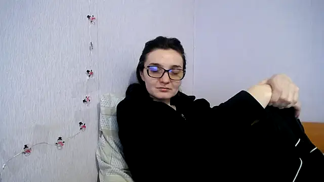 Shiny_gine's cam snapshot