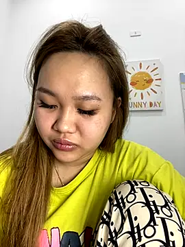 Almira6868's web cam