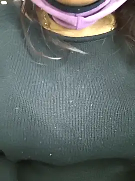 Ananya_34's cam snapshot